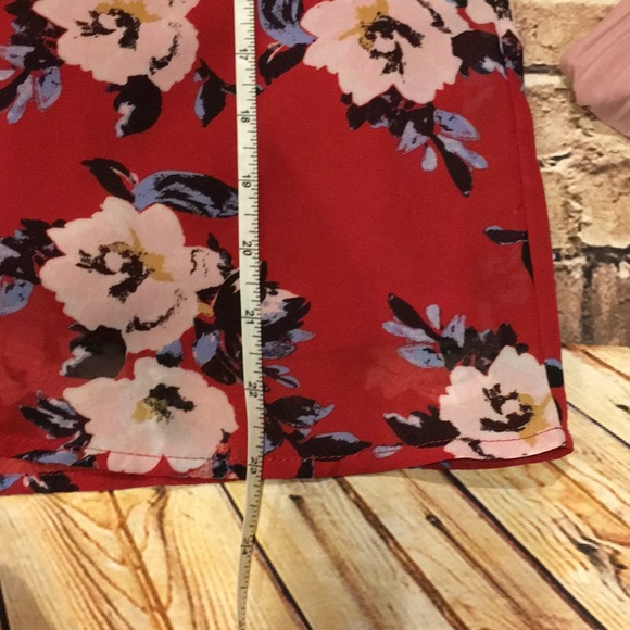 🌹Pink Rose Floral Top 🌹 - Picture 7 of 8